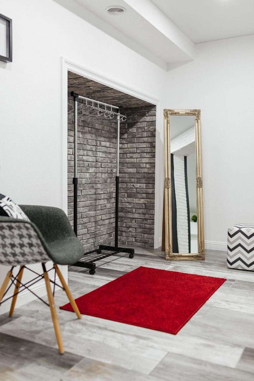 Two-room On Lanzheronovskaya Odesa